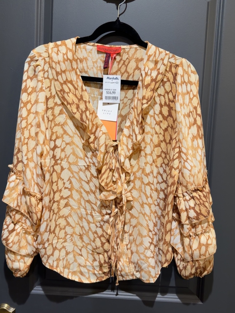 Hester & Orchard & Cream Ruffle Tie-Front Blouse